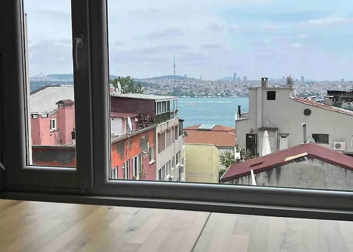 Cozy Place With Bosphorus View *